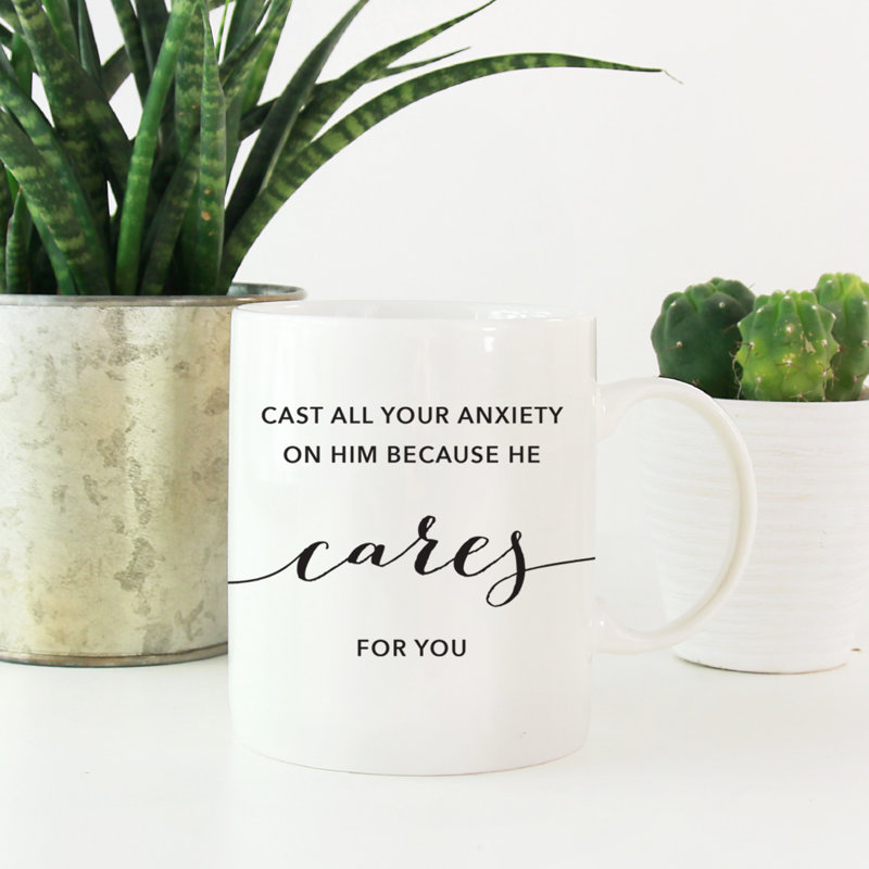 Bible moderne chrétienne noire versets 11 oz. Cadeau de tasse à café, 1 Pierre 5: 7: «Cast All Your Anxiété» sur lui, car il prend soin de vous., Paquet de 1