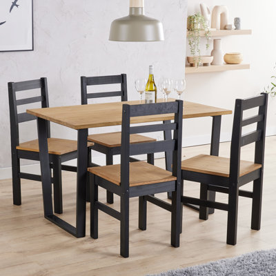 Texas 4 - Person Dining Set