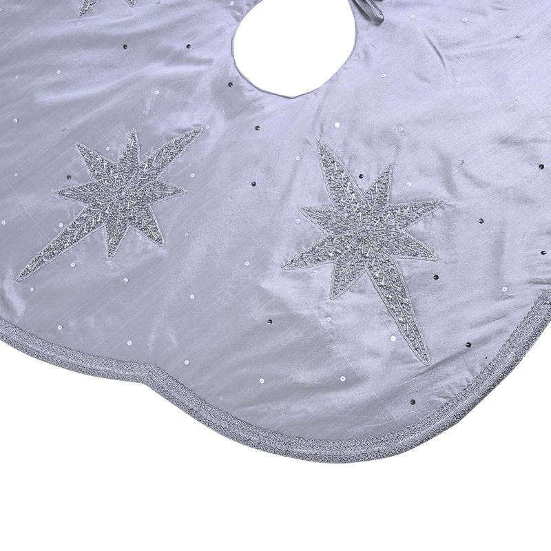 Andreous Tree Skirt