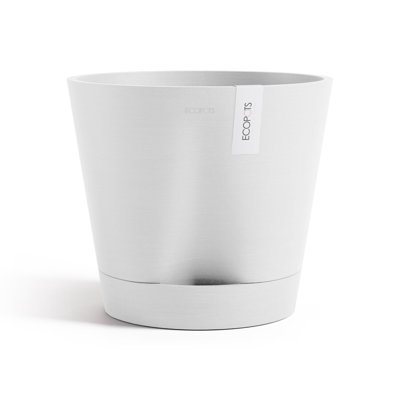 Ecopots Venice Indoor/Outdoor Modern Recycled Plastic Flower Pot Planter W/ Water Reservoir