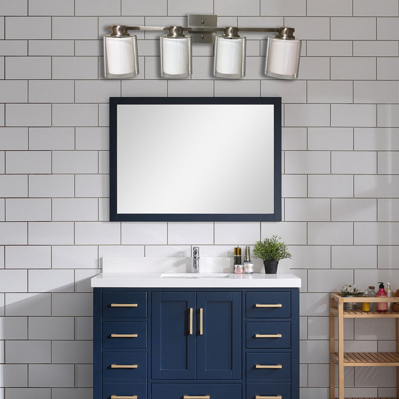 Éclairage pour salle de bain 4 lumières en nickel brossé à intensité variable Bathsheb