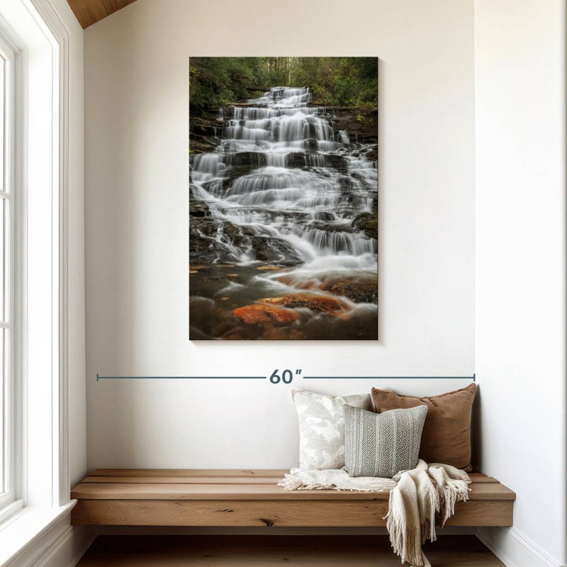 Alvord Rocky Minnehaha Cascades, H 45 po x l 30 po