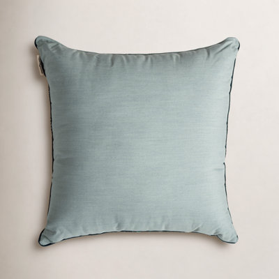 Rivie Indoor/Outdoor Throw Pillow