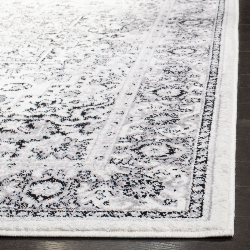 Micheline Performance Oriental Rug, Rectangle 5'1" x 7'6"