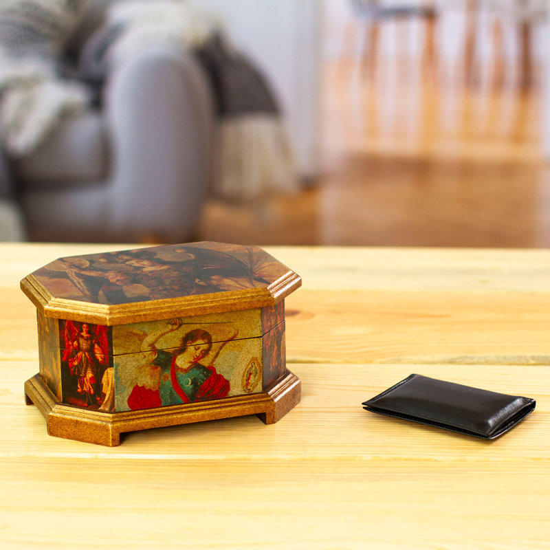 Boîte à bijoux en bois découpage