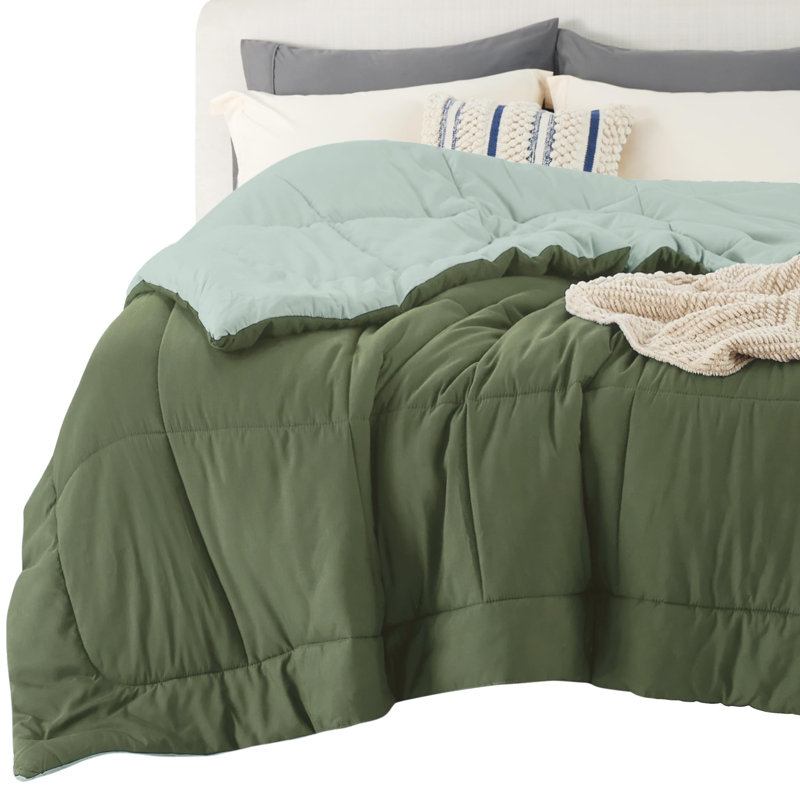 Bedsure Twin-XL Color Block Quilted Duvet Insert – Green & Light Green, Down Alternative, All-Season, Green/Light Green
