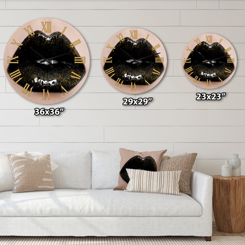 Gros plan sur une femme magnifique - horloge murale moderne, Grand