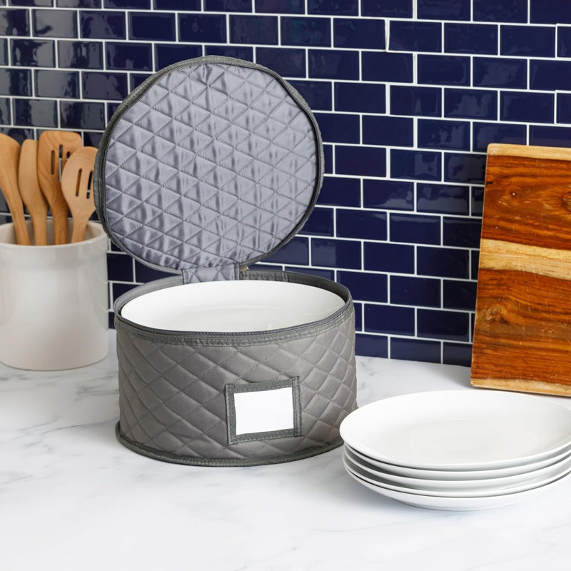 Rangement pour assiettes en tissu avec séparateurs en feutre