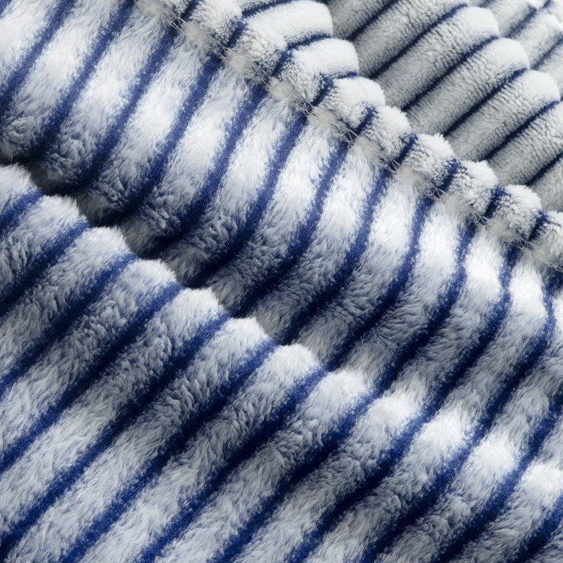 Blanket, White/Navy, Throw
