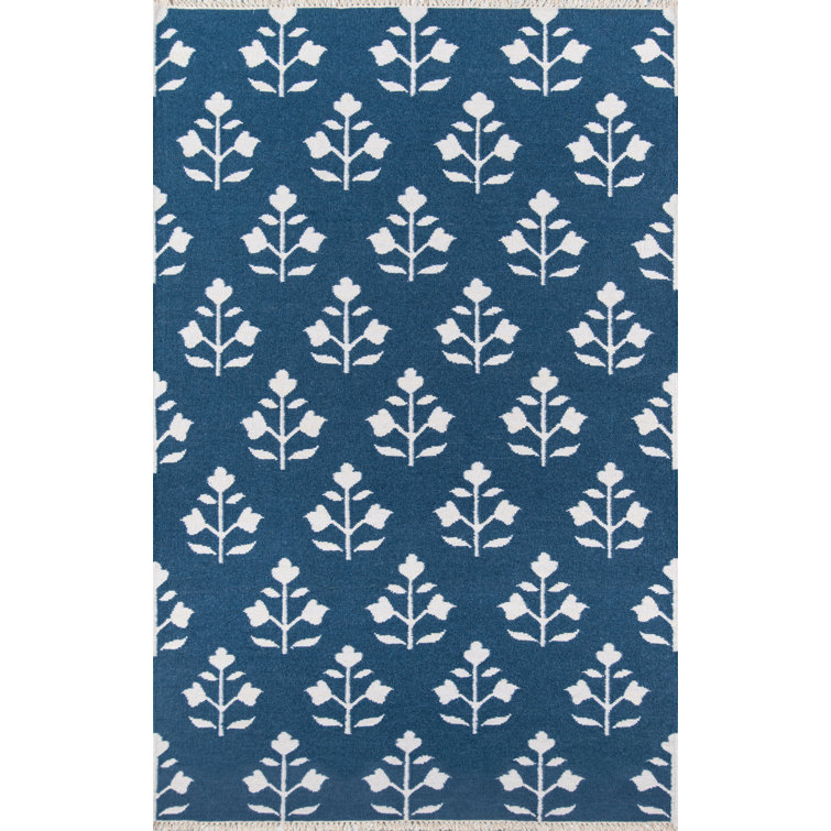 Thompson Flatweave Wool Floral Area Rug