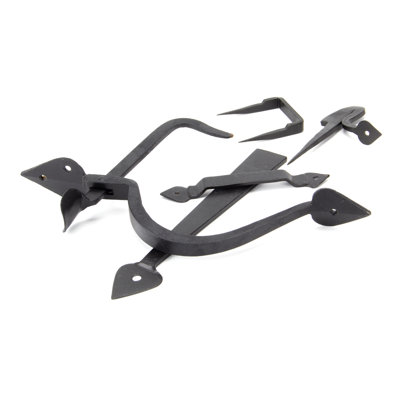Gothic Tuscan Thumb Latch