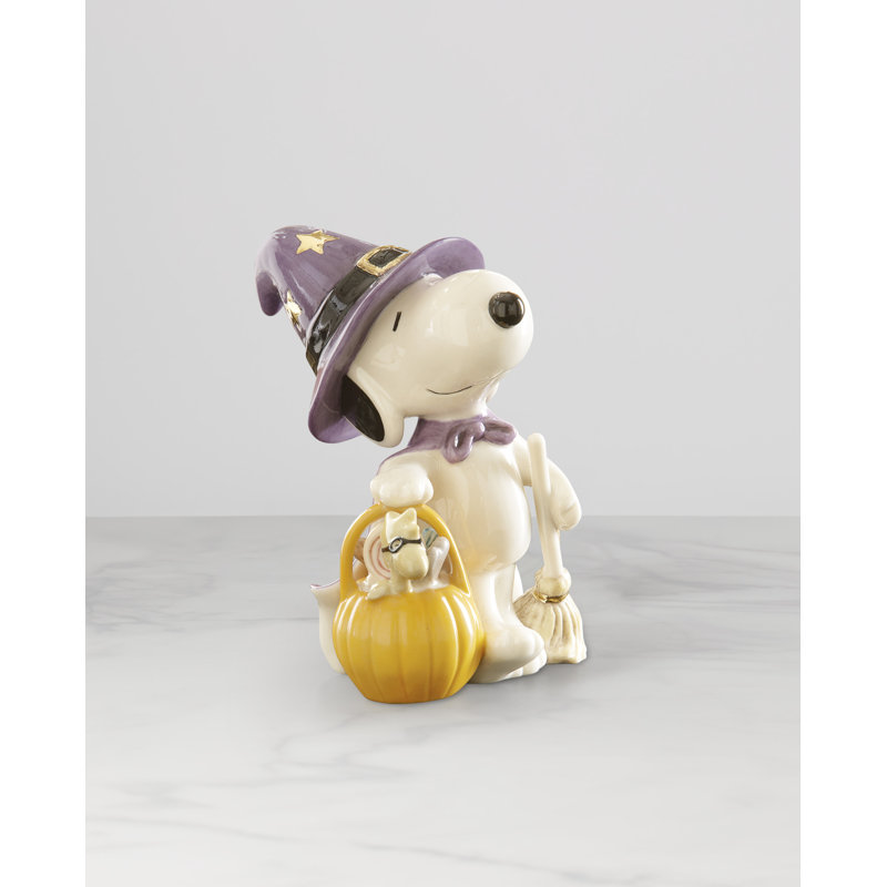 Lenox Snoopy Bewitching Treats Figurine