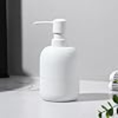 Distributeur de savon blanc, distributeur de savon à mains pour comptoir de salle de bain, distributeur de savon pour évier de cuisine.