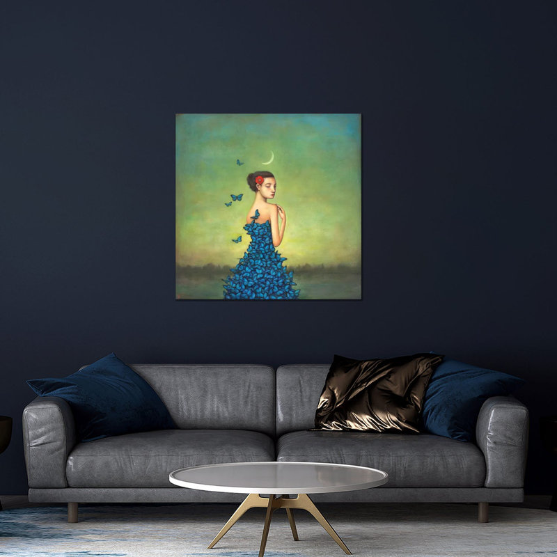 «Metamorphosis in Blue» par Duy Huynh - impression sans cadre, H 24 po x l 24 po x P 0,25 po
