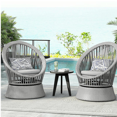 [Ensemble de 2] Méridienne pivotante moderne de 26,7 po en osier gris avec rotin PE et structure en fer, dotée d'un design rond et élégant, parfaite pour le salon, la terrasse ou le balcon