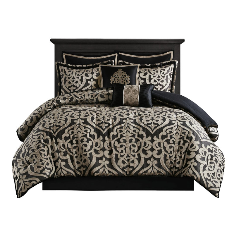8Pcs Queen Comforter , Classic Design, Filling, Suitable For Year - Round Comfort 8 Piece With Weave, Embroidered Pillows, Machine Washable, Steam Iron Wrinkles