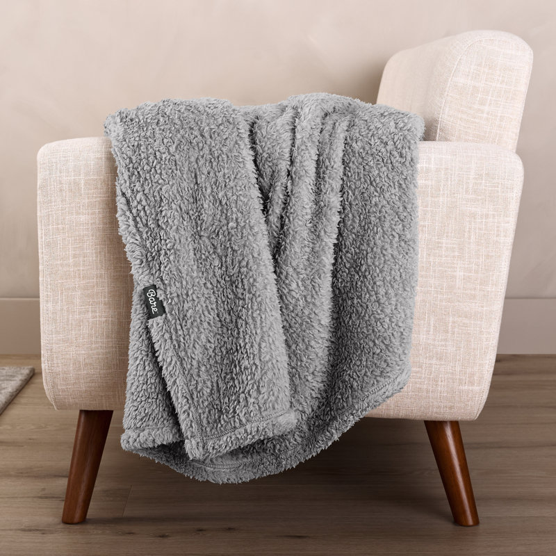 Couverture Cozy Faux Shearling, Gris clair uni, Simple/Simple TG