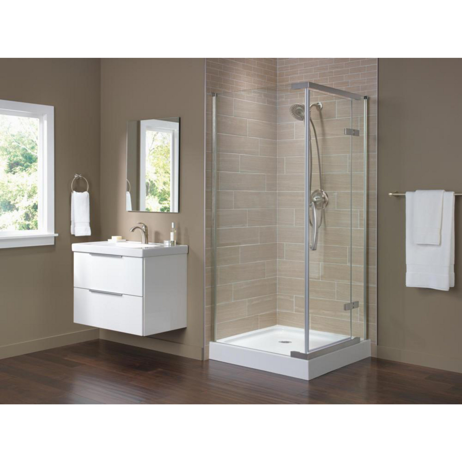 Lahara 24" Wall-Mounted Towel Bar, Brilliance Stainless, 24"