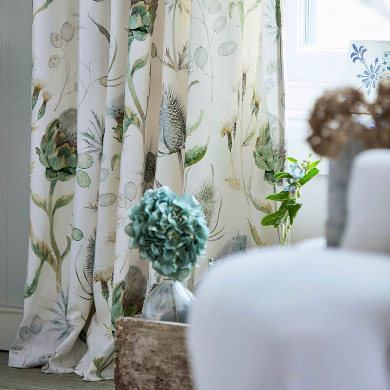 Thistle Garden Fabric, Mist/Pebble
