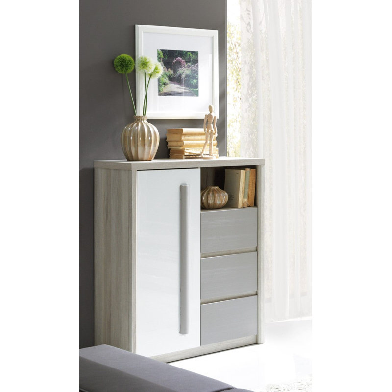 Novarkis Display Cabinet