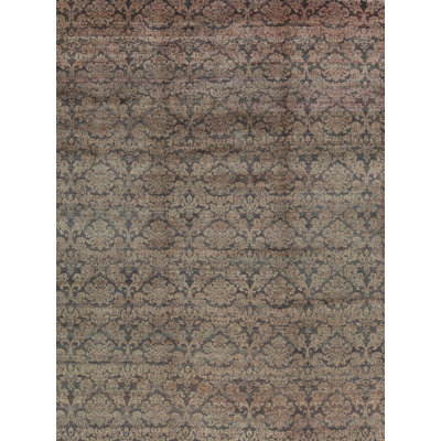 Hand Woven Wool Damask Area Rug