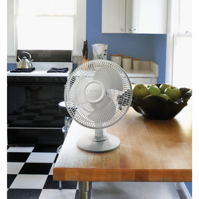 12" Oscillating Table Fan, White