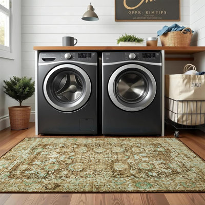 Machine-washable vintage-style faux cashmere printed rug