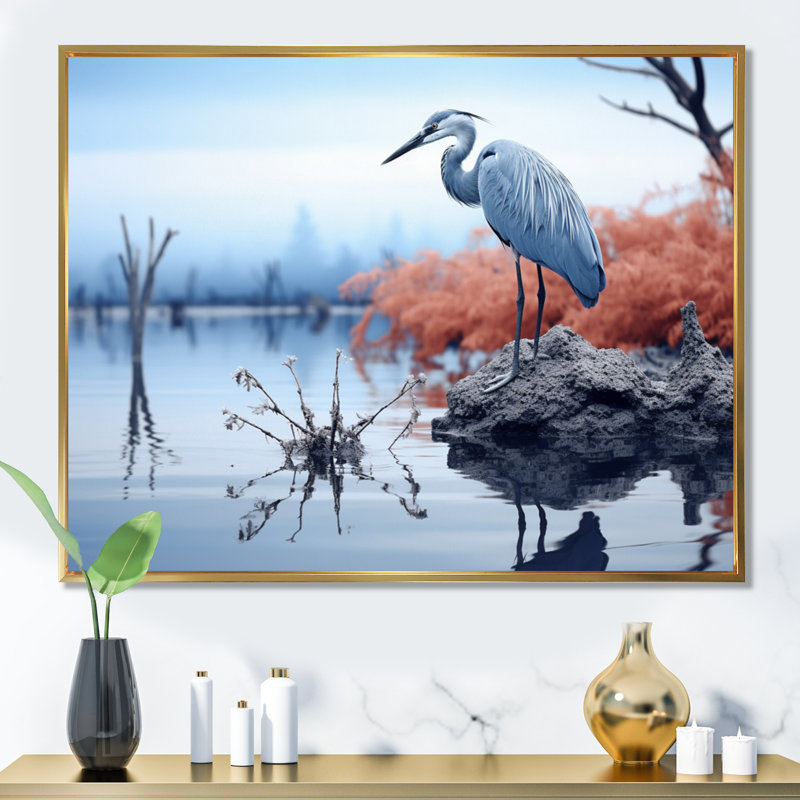 Heron Silent Waters Blue - Animals Wall Decor, H 16 po x l 32 po x P 1 po, Cadre flottant doré