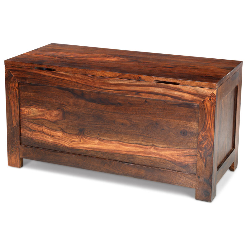 Erin Blanket Chest