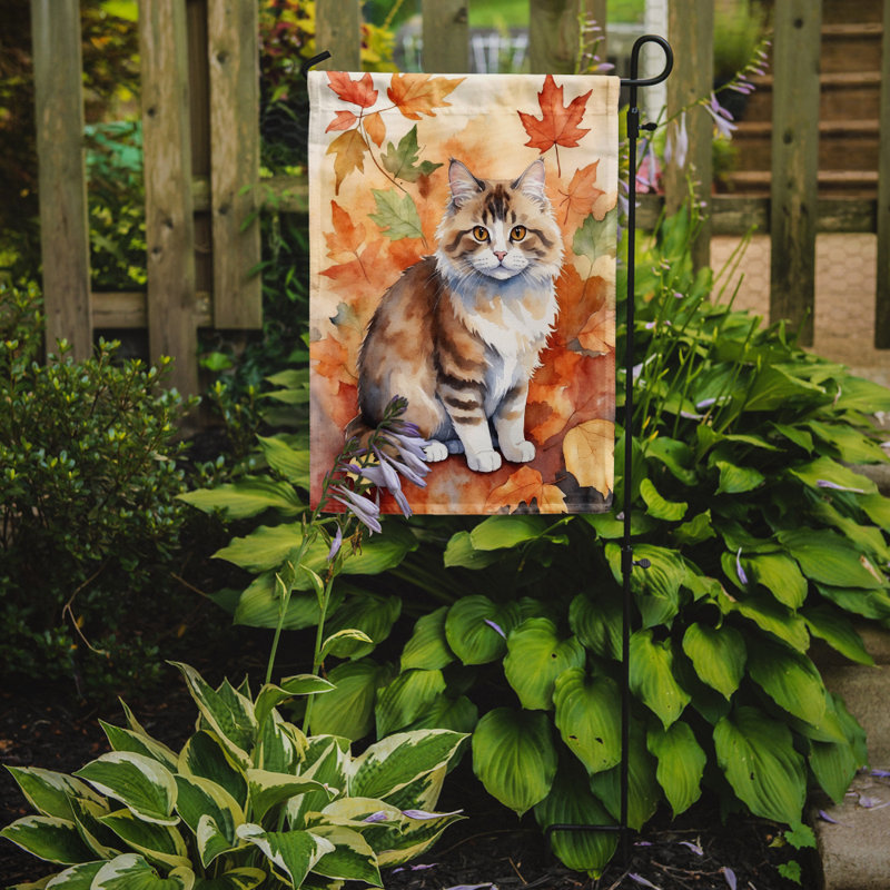 Chat en feuilles d'automne drapeau de jardin, Ragamuffin
