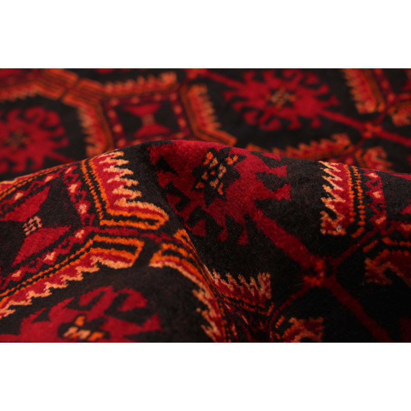 Tapis noir et rouge Teimani 3 pi 3 po x 7 pi 1 po