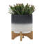 Pot à fleurs en céramique et bois sur support-1141456832-1132309883