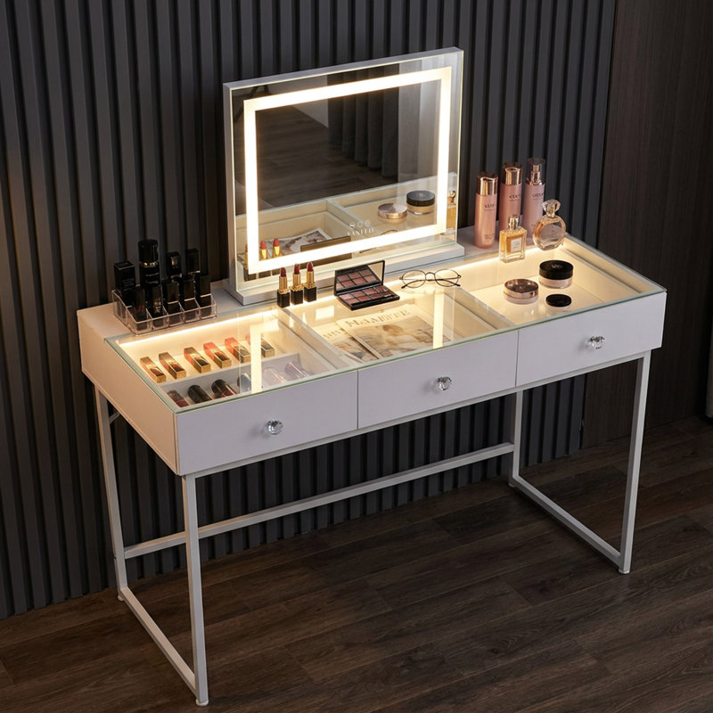 Ailse Dressing Table with Mirror