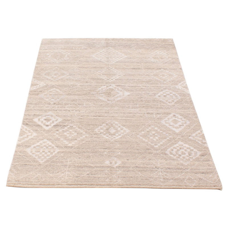 Tapis unique gris clair 5 pi x 8 pi Periheli
