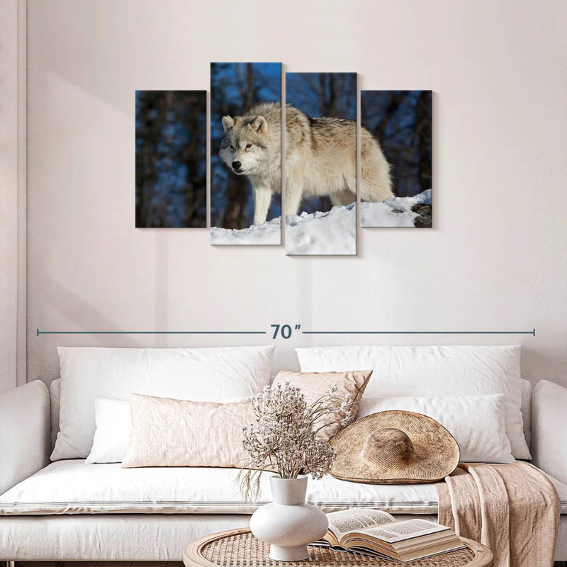 Loup à l'affût