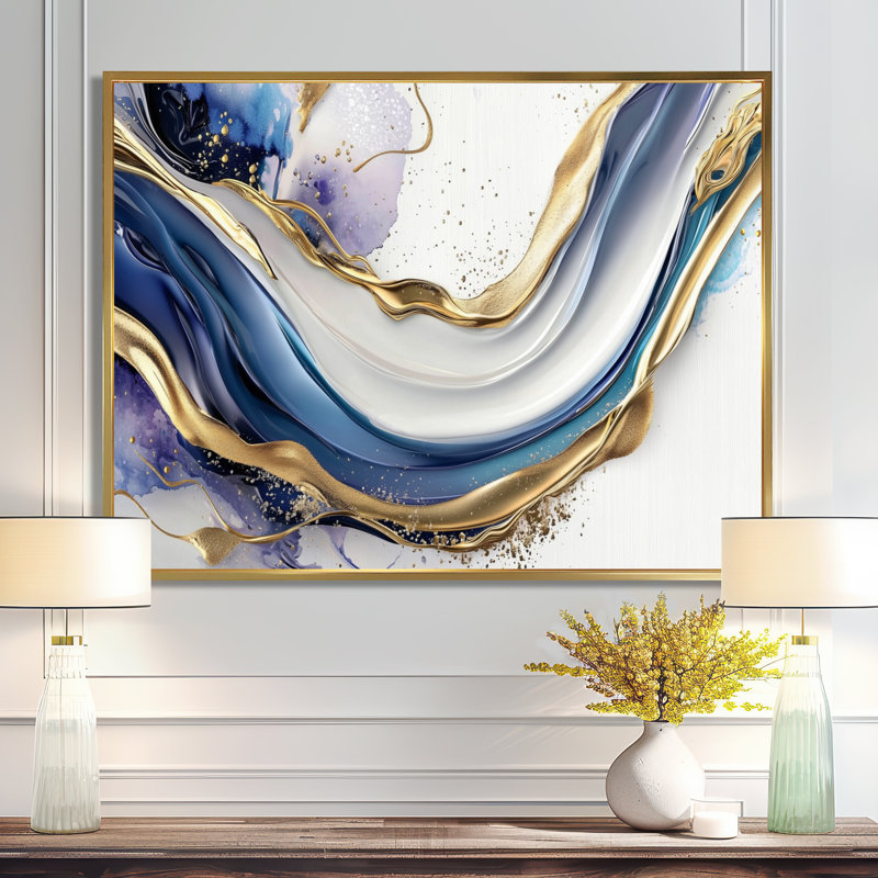 «Ratchford Golden Silence Of Minimal Marble Waterfall I», art mural minimaliste abstrait, H 34 po x l 44 po, Doré