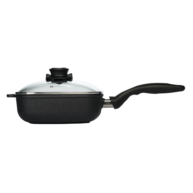 Swiss Diamond Square Saute Pan with Lid, 2.1 Qt.