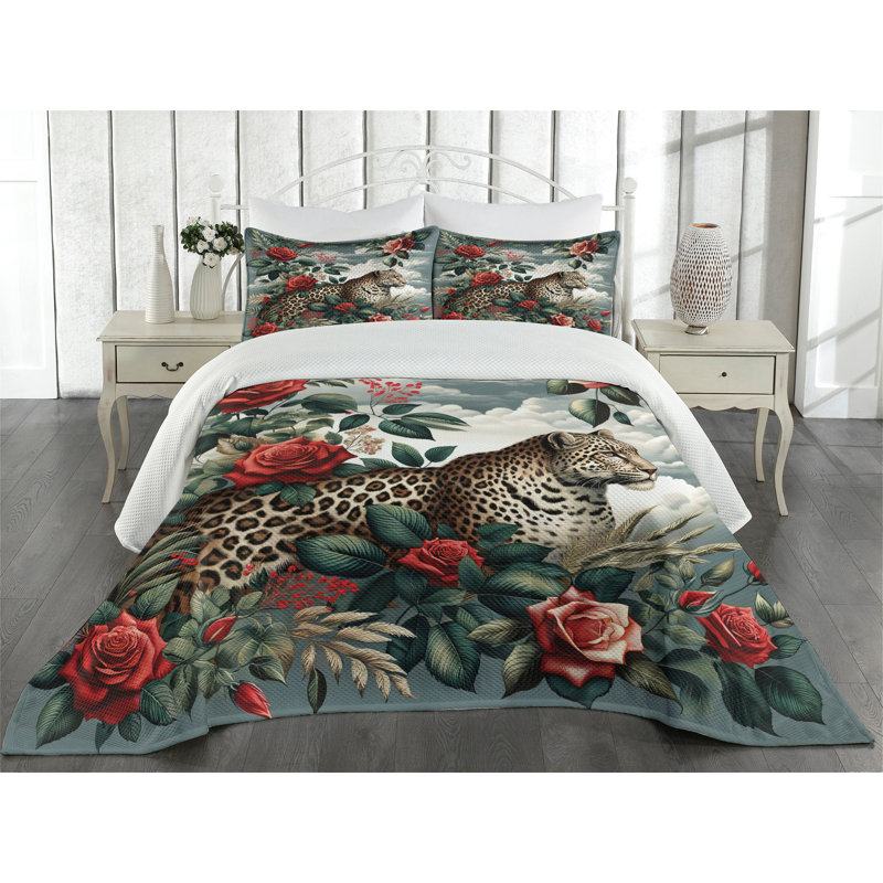 Floral Coverlet, Queen Coverlet + 2 Standard Shams