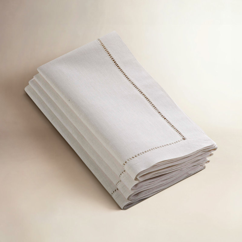 Gelder Square Napkin, 22" W x 22" L, Ecru