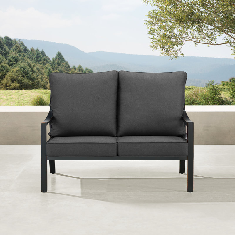 Causeuse d'extérieur avec coussins 52,12 po de largeur Trindle, Noir