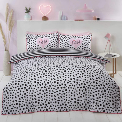 Myren Animal Print Duvet Cover Set with Pillowcases