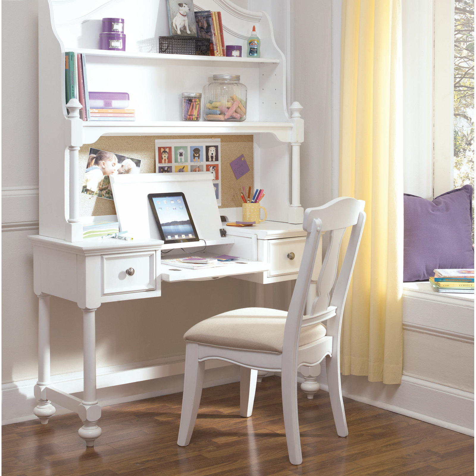 Aston Kids Chair