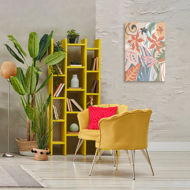«Neutral Whimsy Florals», art mural sur toile par Nataly White, 30" H x 20" W