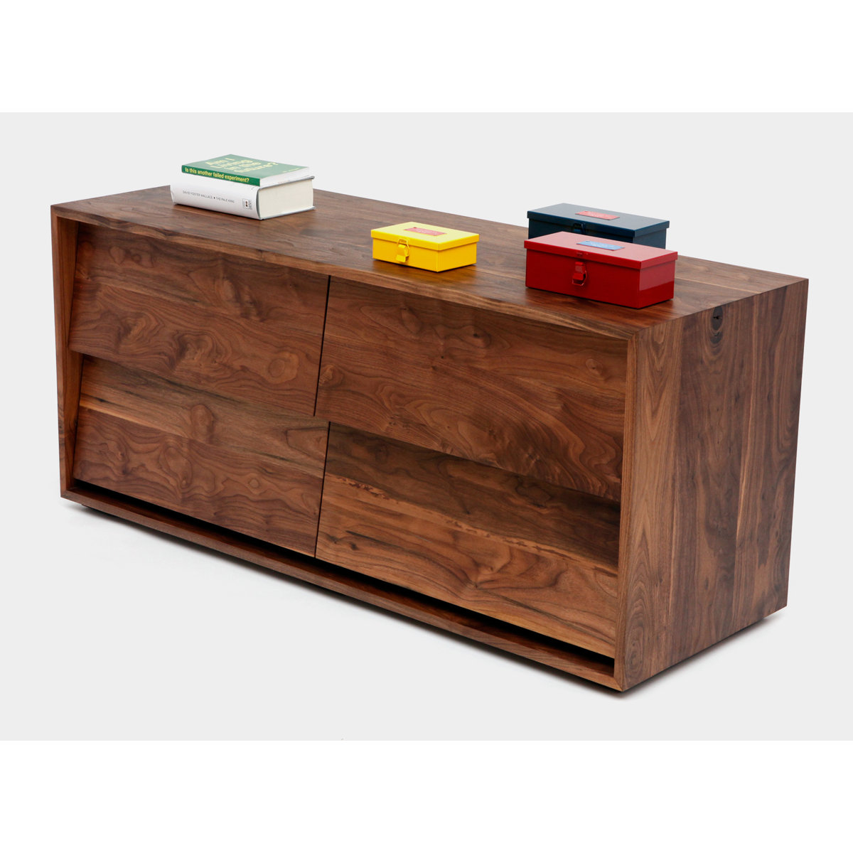 Artless Oliver Dresser - Thumbnail 2