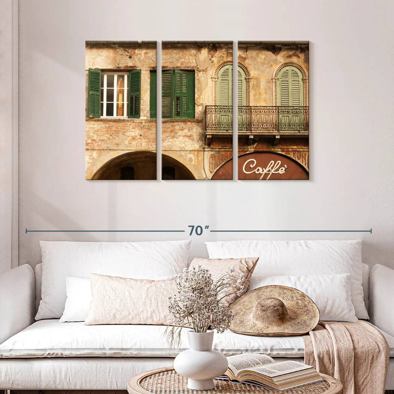 Lilie Cafe In Verona, 28" H x 45" W
