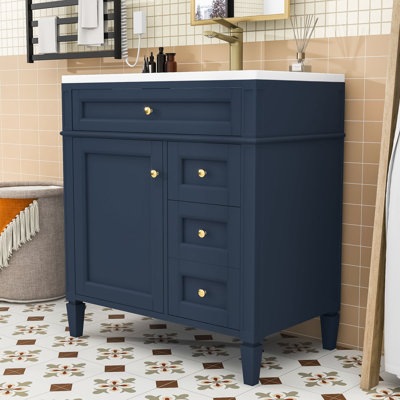 Armoire de salle de bain sophistiquée avec rangement et détails rétro