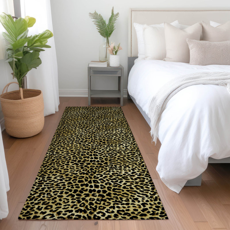 Premium Machine Washable Kishonna AMF43 Gilded Rug, Runner 2'3" x 7'6"