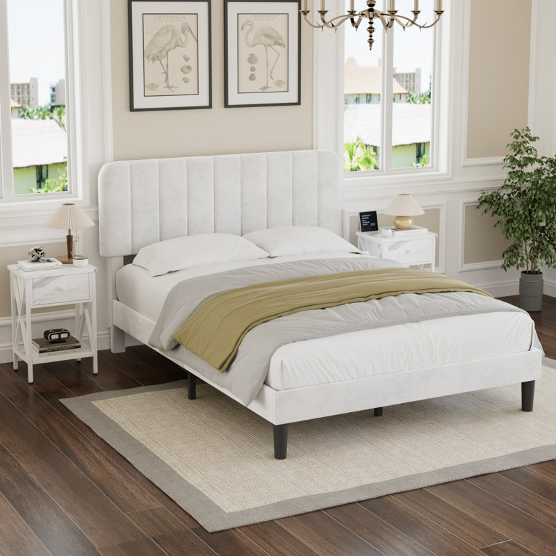 3 Piece Upholstered Bedroom Set, Queen
