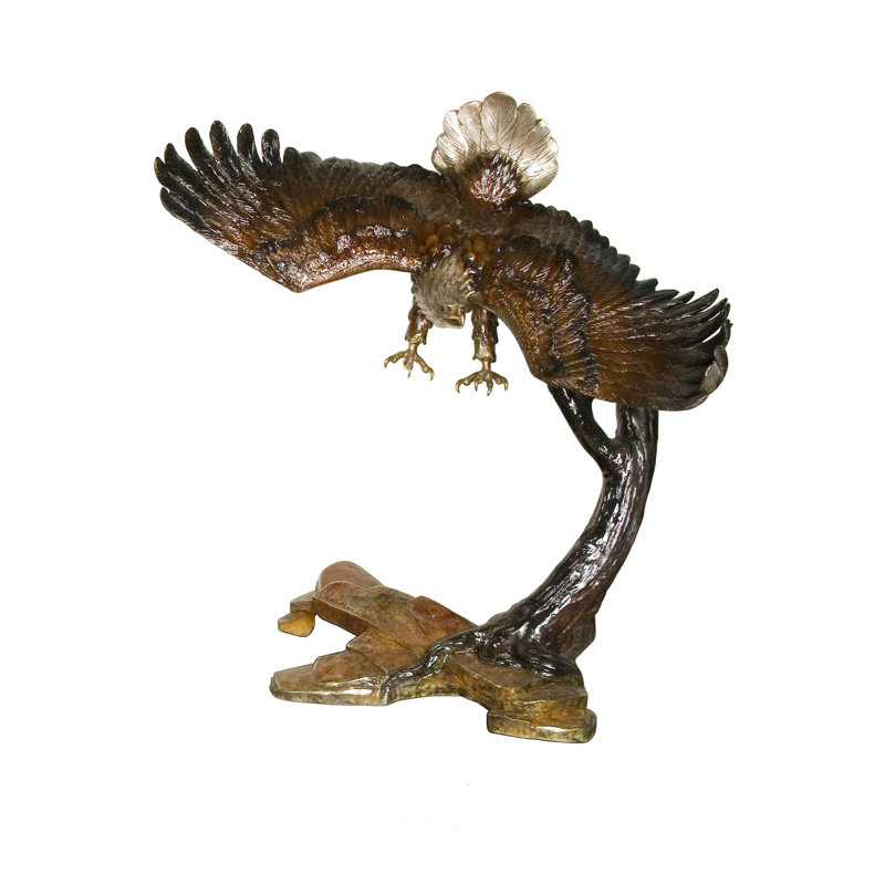 Statue aigle volant