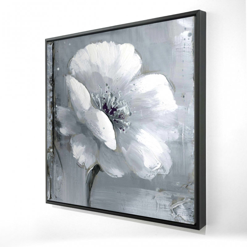 "Fleurs grises et blanches"
